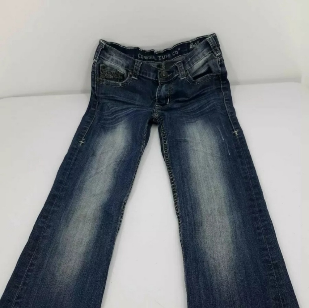 Girls size 13 cowgirl tuff dont fence me in the da